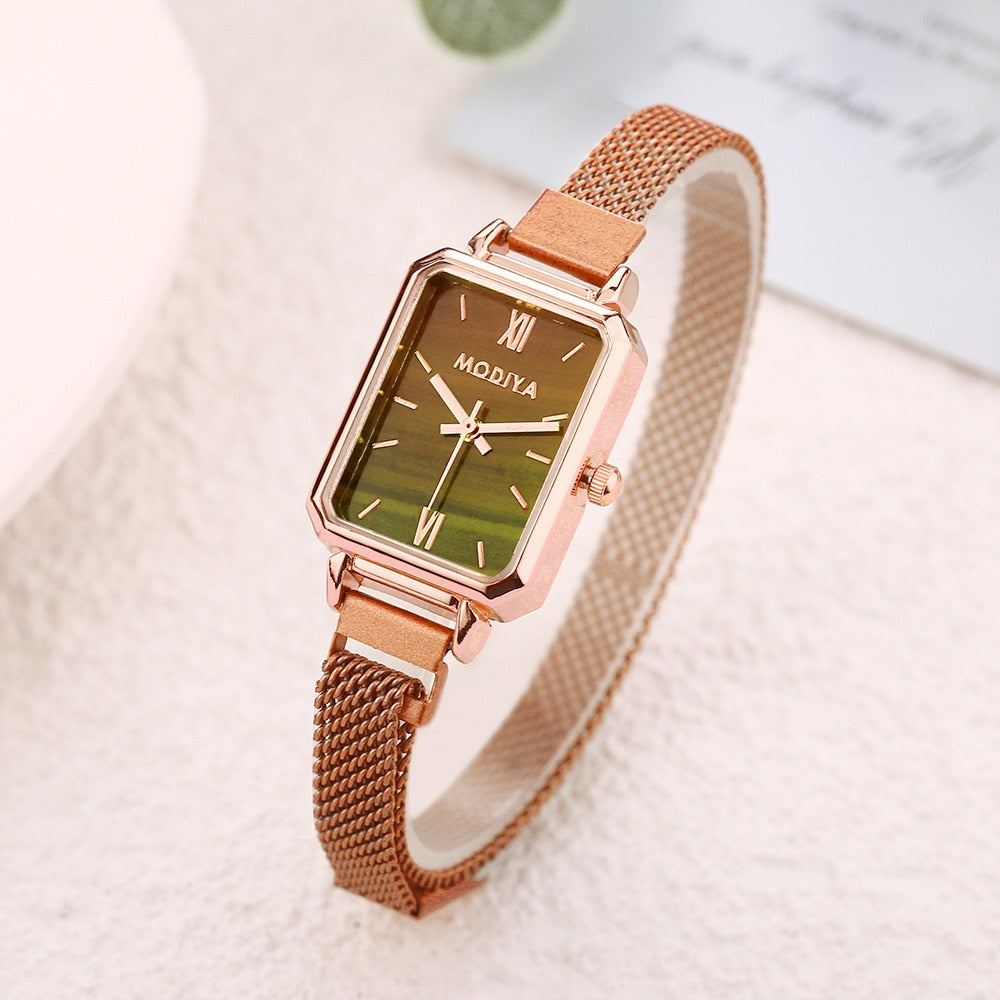 Women's Quartz Watch with Green Dial, Rose Gold Mesh Band, Modern Design